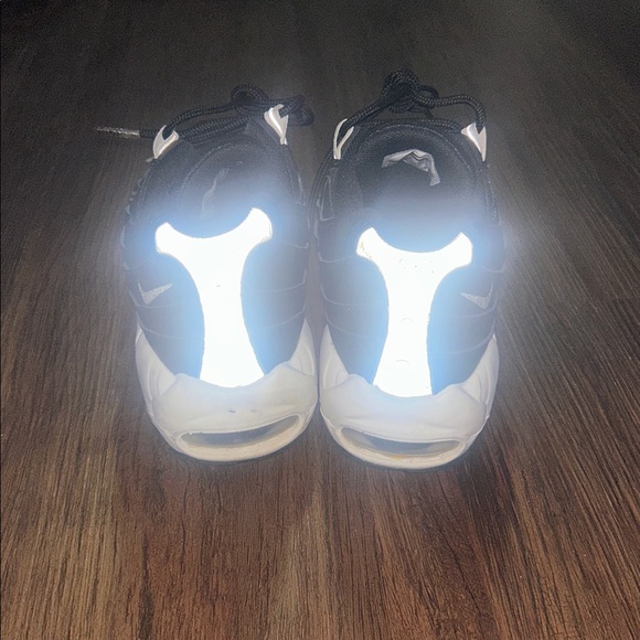 Nike Air Max 95 black & white size 6.5 women's - Picture 3 of 7